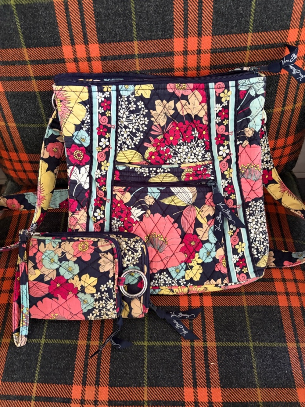vera bradley happy snails crossbody and wallet set